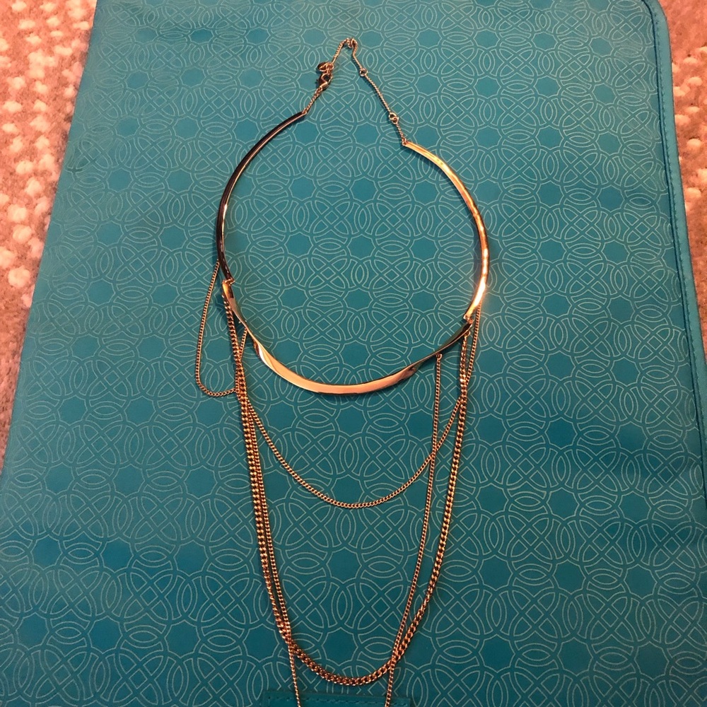Stella & Dot Gold Necklace